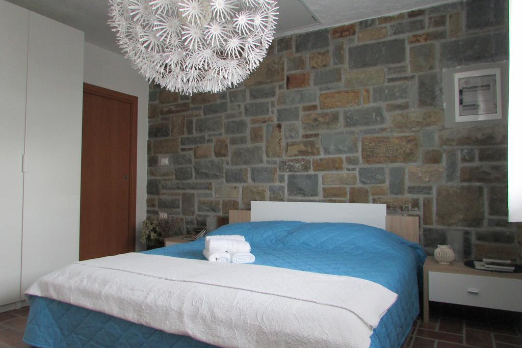 Holiday House Ida Marezige Bagian luar foto