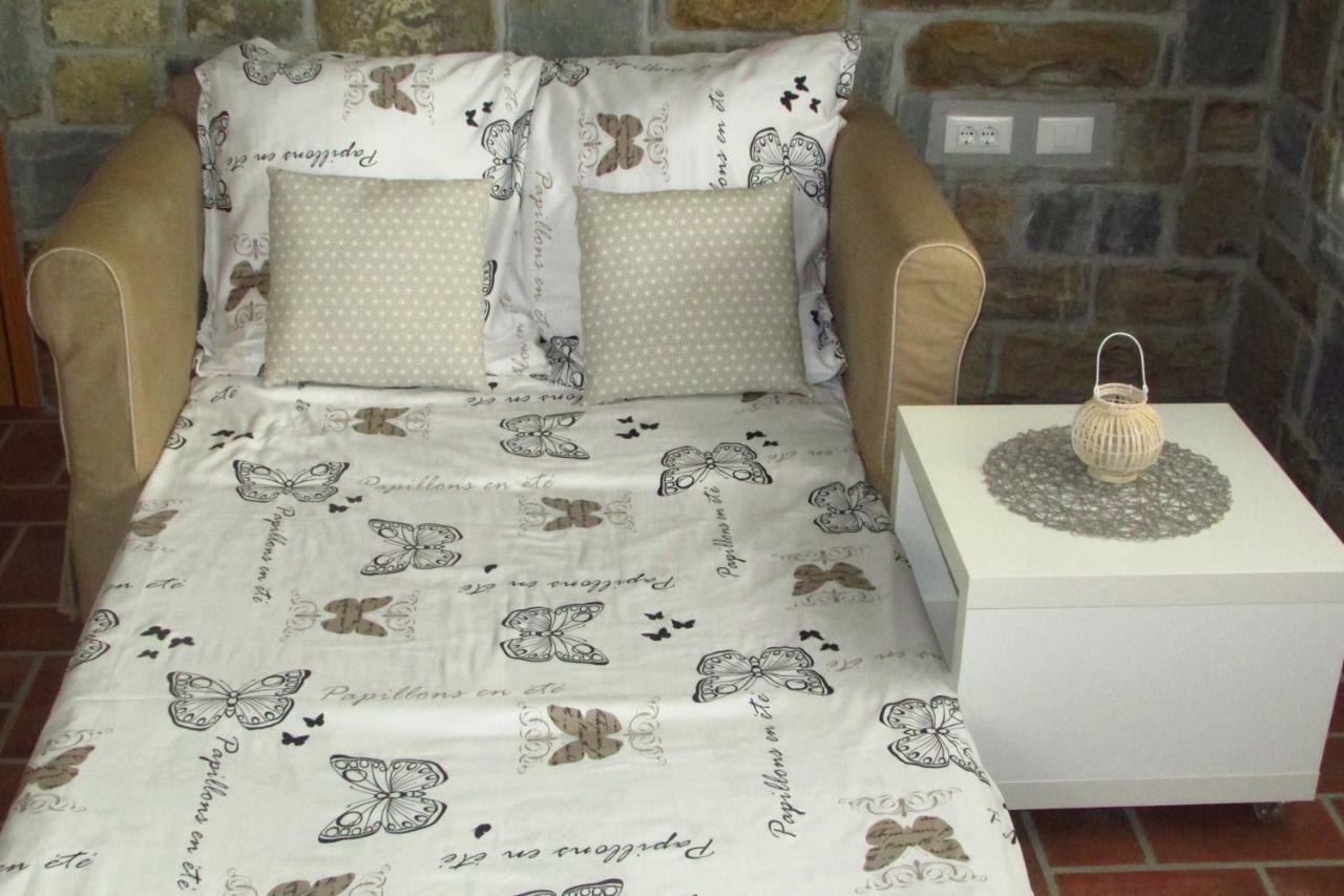 Holiday House Ida Marezige Bagian luar foto