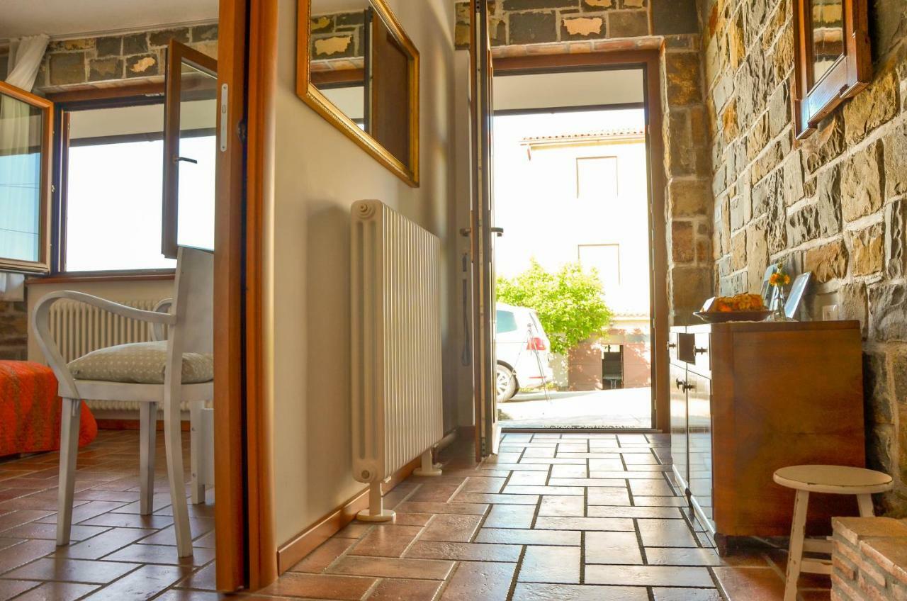 Holiday House Ida Marezige Bagian luar foto